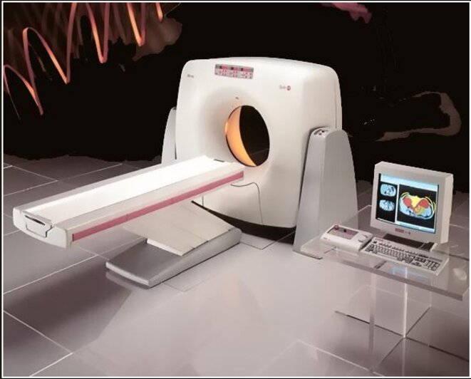 Un scanner de la marque Elscint Un scanner de la marque Elscint